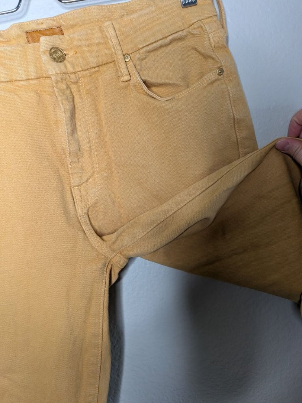 Mother 28 The Looker Ankle Fray Gettin' in Cashew Yellow High-Rise Jeans - Picture 7 of 11